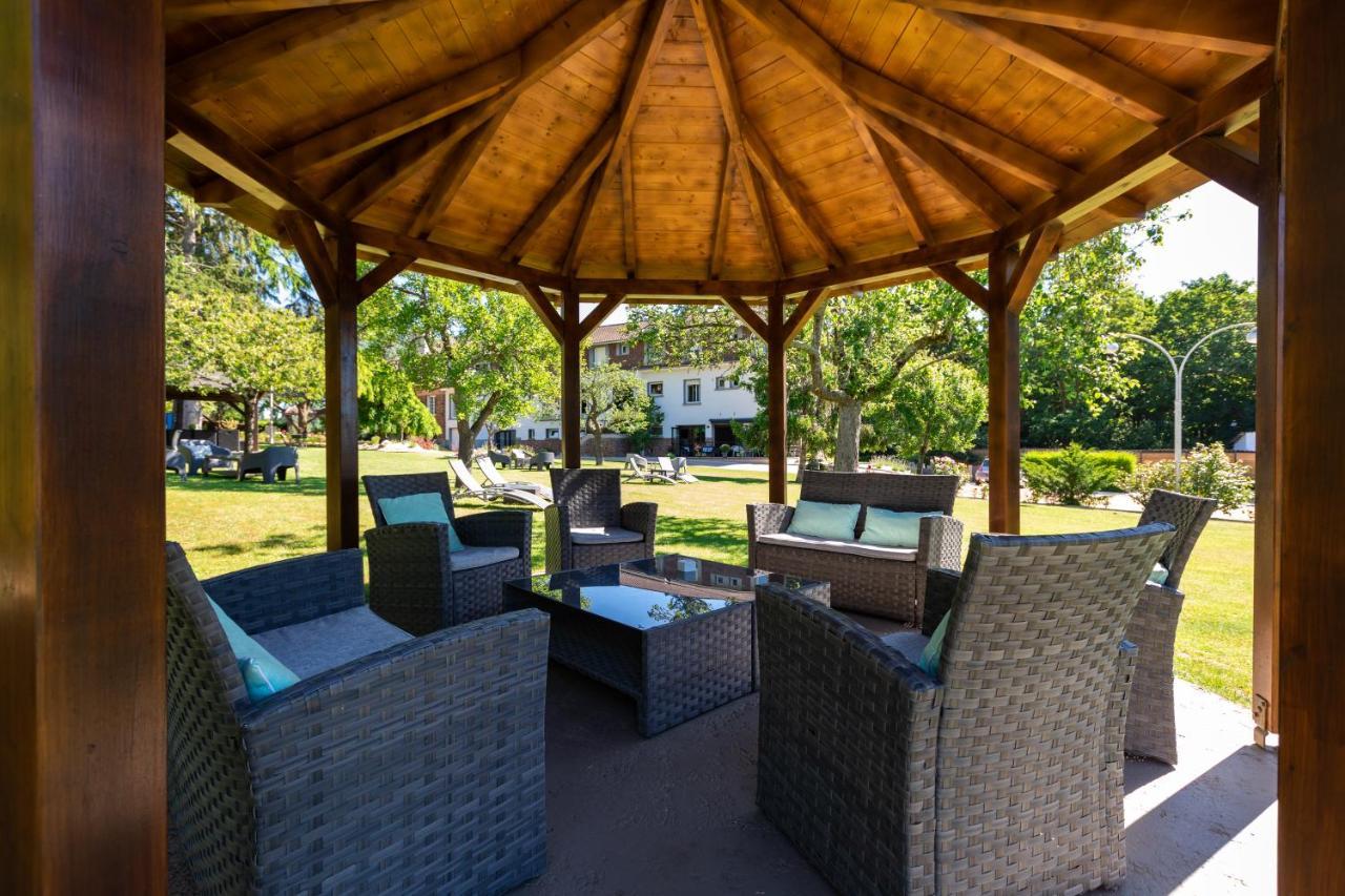 Hotel De La Pommeraie Le Mans Ngoại thất bức ảnh